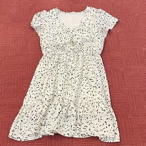 Main Strip women’s small White and Black lined Dress